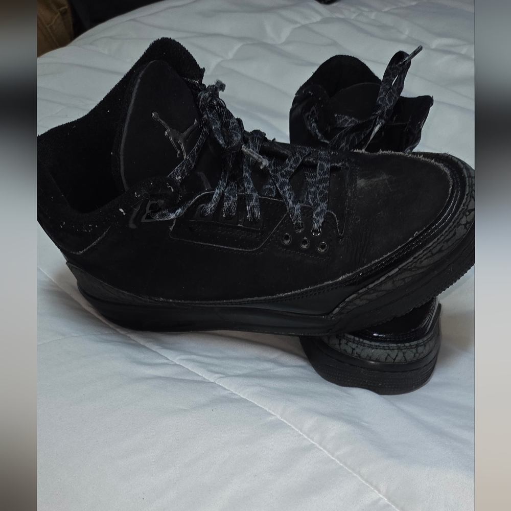 Black Jordans